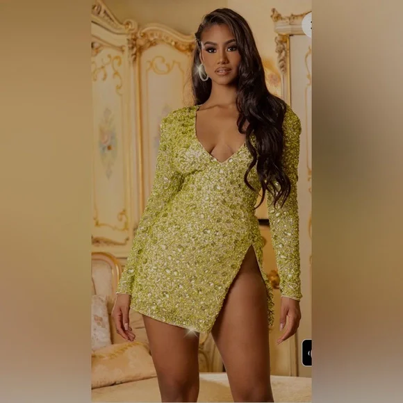 Women's Lime Premium Embellished Plunge Long Sleeve Bodycon Dress - Size 8